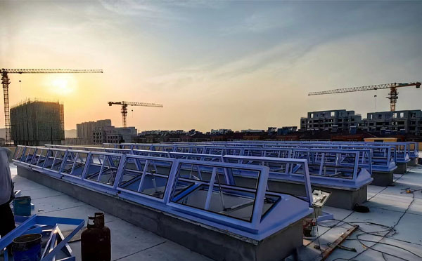 消防文县排烟窗工作原理