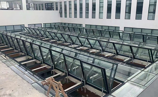 百安科技有限公司近期文县排烟窗项目案例分享 百安科技有限公司近期文县排烟窗项目案例分享